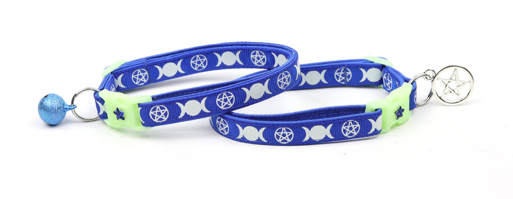 Wicca Cat Collar - Witch's Familiar on Royal Blue  - Breakaway Cat Collar - Kitten or Large size - Glow in the Dark B45D31