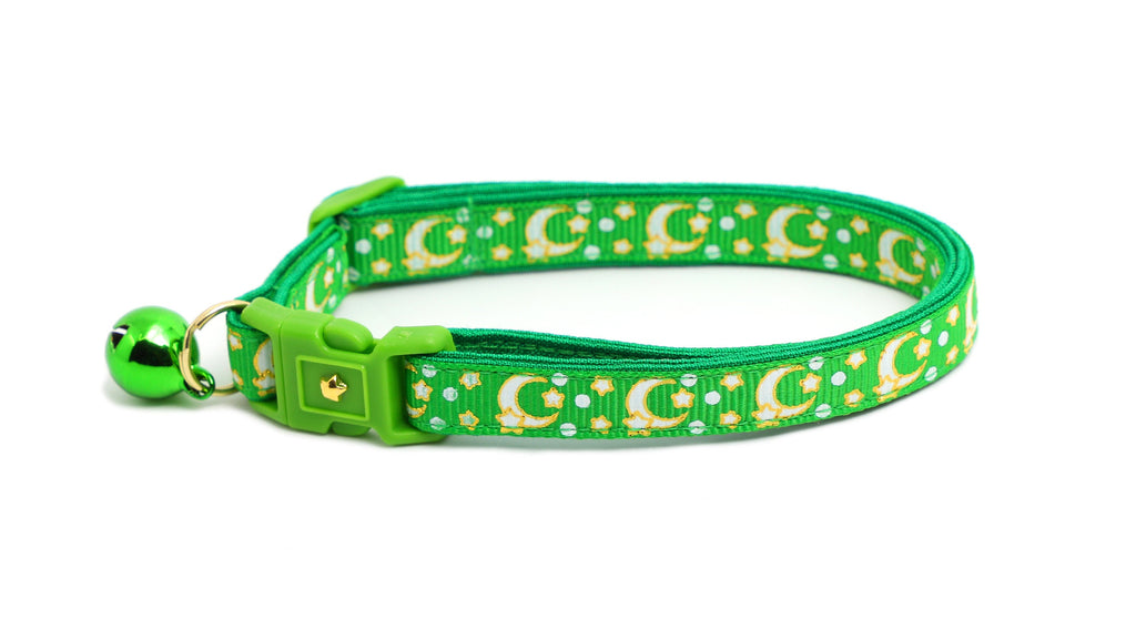 Moon Cat Collar - Gold Moons and Stars on Kelly Green  - Breakaway Cat Collar - Kitten or Large size - Glow in the Dark B148D204