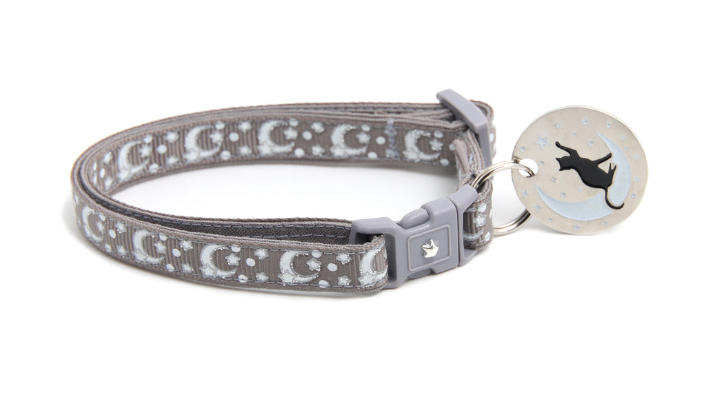 Moon Cat Collar - Silver Moons and Stars on Silver - Breakaway Cat Collar - Kitten or Large size - Glow in the Dark B165D201