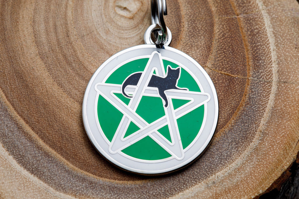 Engraved Wicca Cat ID Tag - Personalized Cat Pentagram ID Tag - Custom Wiccan Pet Name Tag -- Green